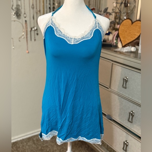 Women nightgown - Picture 1 of 4